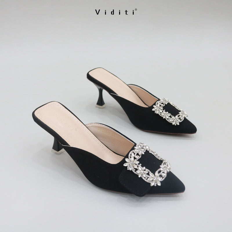 Jolly Mules Heels by Viditi